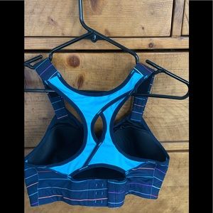 Blue high impact bra. Super comfortable. Excellent condition.